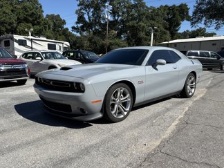 Used 2022 Dodge Challenger R/T image 1