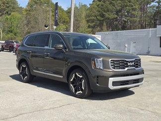 New 2025 Kia Telluride S image 1