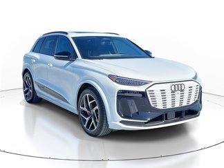 New 2025 Audi SQ6 e-tron Premium Plus image 1