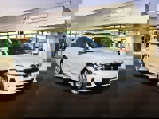 New 2025 BMW 330i Sedan w/ Premium Package image 1