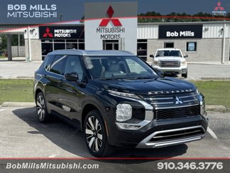New 2025 Mitsubishi Outlander AWD image 1