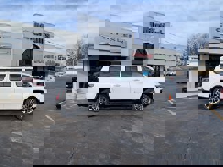 New 2025 Jeep Wagoneer L Series III w/ Premium Group I image 1