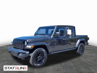 Used 2022 Jeep Gladiator Willys image 1