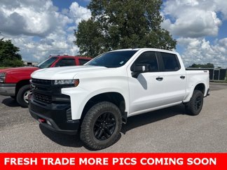 Used 2021 Chevrolet Silverado 1500 LT Trail Boss w/ Convenience Package II image 1