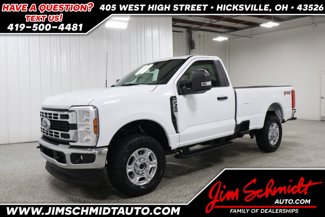 New 2025 Ford F350 XLT image 1