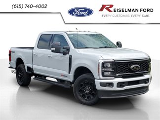 Used 2025 Ford F350 Lariat image 1