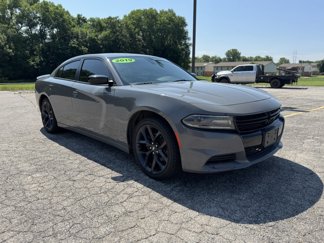 Used 2019 Dodge Challenger SXT w/ Blacktop Package image 1