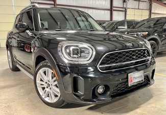 Used 2024 MINI Cooper Countryman S w/ Storage Package image 1