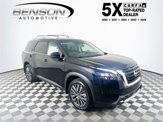 New 2025 Nissan Pathfinder SL image 1