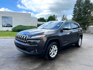 Used 2017 Jeep Cherokee Latitude w/ Cold Weather Group image 1