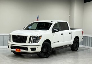 Used 2019 Nissan Titan SV w/ Midnight Edition image 1
