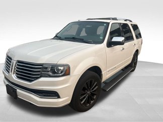 Used 2016 Lincoln Navigator Select image 1