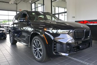 New 2026 BMW X5 xDrive40i w/ M Sport Package image 1