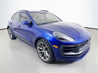 Used 2024 Porsche Macan GTS image 1