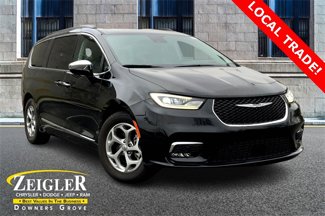 Used 2022 Chrysler Pacifica Limited image 1