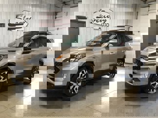 Used 2020 Ford Escape Titanium image 1
