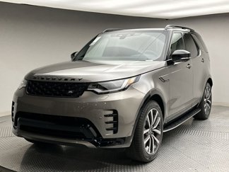 Used 2024 Land Rover Discovery Dynamic SE image 1