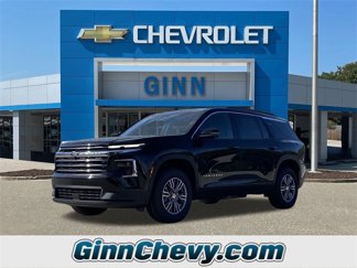 New 2025 Chevrolet Traverse LT w/ Driver Confidence Package image 1
