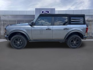 Used 2022 Ford Bronco Black Diamond video 2