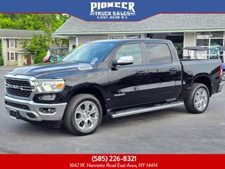 Used 2022 RAM 1500 4x4 Crew Cab image 1