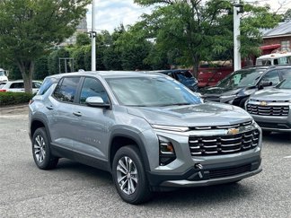 New 2026 Chevrolet Equinox LT image 1