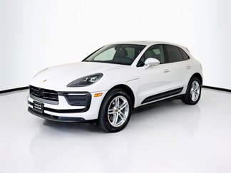 Used 2025 Porsche Macan image 1