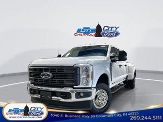 New 2025 Ford F350 XL image 1