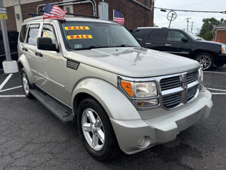 Used 2009 Dodge Nitro SLT image 1