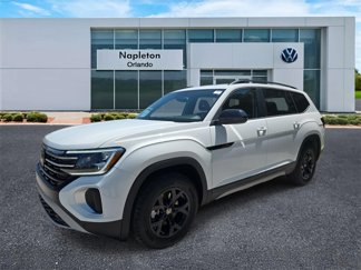 New 2025 Volkswagen Atlas Peak Edition SE image 1
