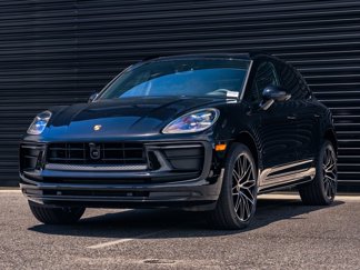 Certified 2024 Porsche Macan image 1