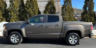 Used 2017 GMC Canyon SLE w/ SLE Convenience Package image 1