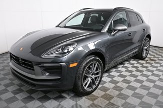 Certified 2025 Porsche Macan Turbo image 1
