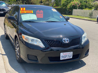 Used 2011 Toyota Camry image 1