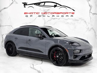 Used 2025 Porsche Macan Turbo Electric image 1