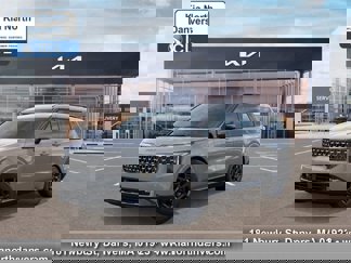New 2025 Kia Carnival SX Prestige image 1