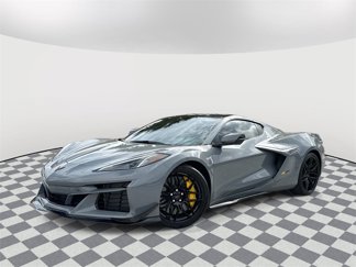 Used 2025 Chevrolet Corvette Z06 w/ Z07 Performance Package image 1