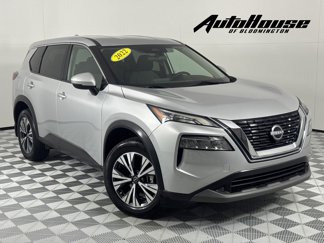 Used 2022 Nissan Rogue SV image 1