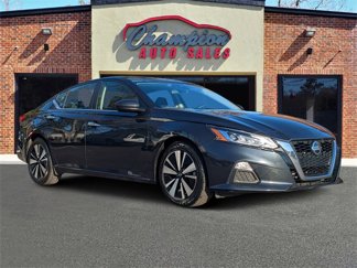 Used 2022 Nissan Altima 2.5 SV image 1