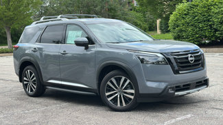 New 2025 Nissan Pathfinder Platinum w/ Lighting Package (N93) image 1