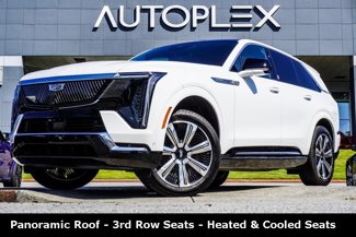 Used 2025 Cadillac Escalade IQ Luxury 2 image 1