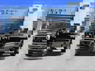 New 2026 Ford F350 4x4 Crew Cab DRW Super Duty image 1