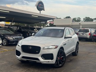 Used 2018 Jaguar F-PACE S image 1