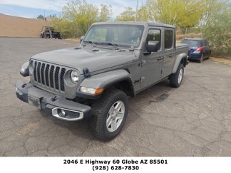 Used 2023 Jeep Gladiator Sport image 1
