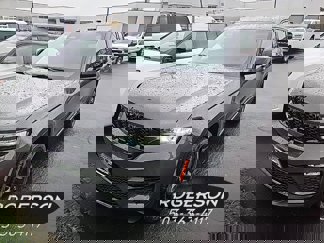 New 2025 Jeep Grand Cherokee Limited w/ Luxury Tech Group II image 1