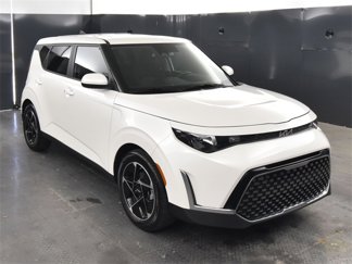 Used 2023 Kia Soul EX image 1