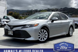 Used 2019 Toyota Camry L image 1