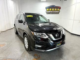 Used 2020 Nissan Rogue SV image 1
