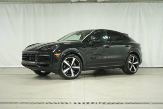 Used 2024 Porsche Cayenne Coupe image 1