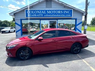 Used 2023 Hyundai Elantra SEL image 1