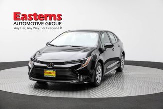 Used 2025 Toyota Corolla LE image 1